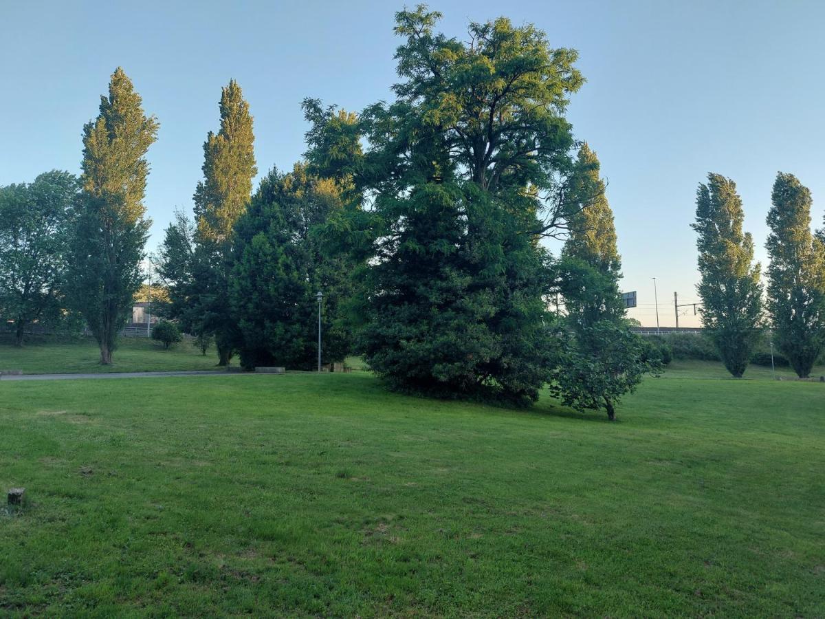 Apartamento Vieiro Con Plaza Garaje Gratis Santiago de Compostela Exterior photo