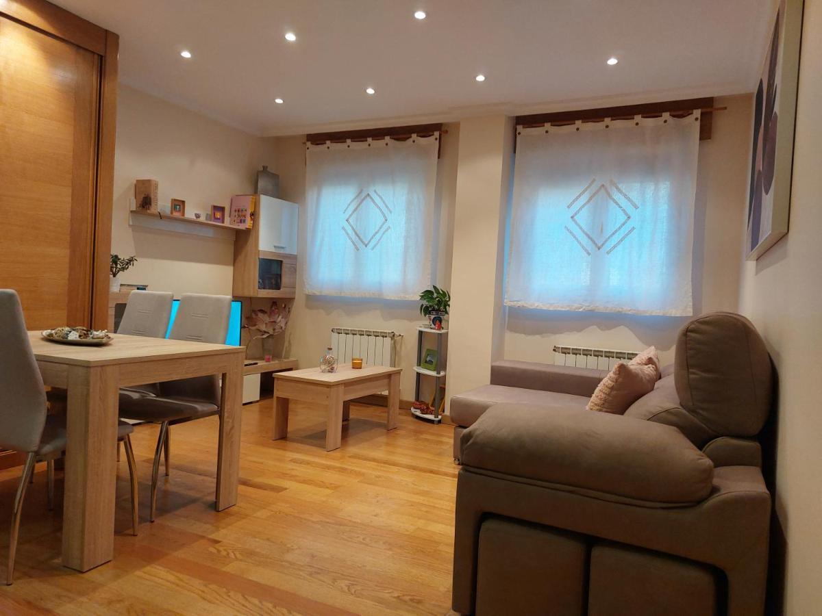 Apartamento Vieiro Con Plaza Garaje Gratis Santiago de Compostela Exterior photo